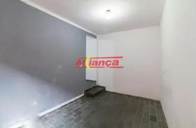 Casa com 01 quarto para alugar, 45 m² - jardim palmira- guarulhos/sp - por r$ 1.000,00