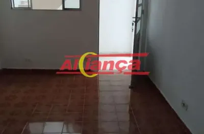 Casa para alugar com 1 quarto, vila rio de janeiro - por r$ 1.200,00