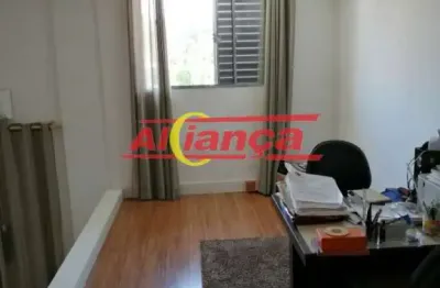 Sobrado para alugar, 4 quartos, sendo 2 suíte e 4 vaga, 386 m²,vila rosália-guarulhos por r$ 8.250