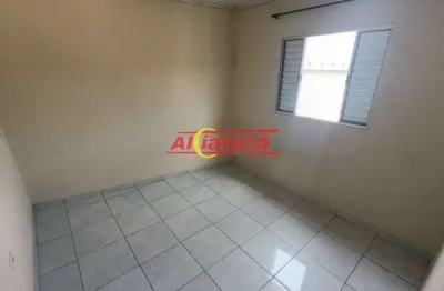 CASA 60m² - COM 2 QUARTOS PARA LOCAÇÃO NO PARQUE ALVORADA - R$1.000,00