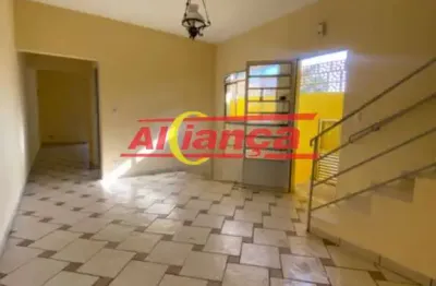 Casa em condomínio fechado com 3 quartos para alugar na Vila Nova Bonsucesso, Guarulhos 