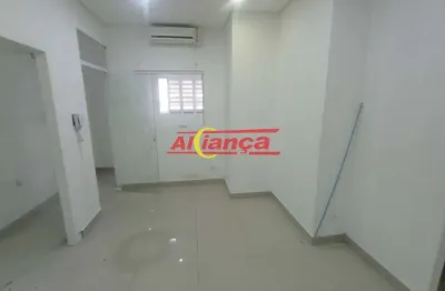 Sala para Alugar com 12m², Vila Augusta - Guarulhos/ SP por R$ 900,00