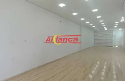 SALÃO COMERCIAL 240m², COM 3 BANHEIROS ? PARA LOCAÇÃO NO PIMENTAS