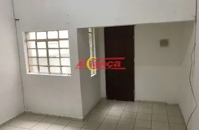 Casa com 1 dormitório para alugar, 60 m² - jardim adriana - guarulhos/sp  por  1.000,00