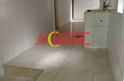 Casa para alugar com 1 quarto, sala, cozinha, taboão - guarulhos por r$: 1.000,00