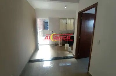 Casa para alugar com 02 quartos, suíte, 60m², vila rio de janeiro - guarulhos/sp por r$ 1.600,00