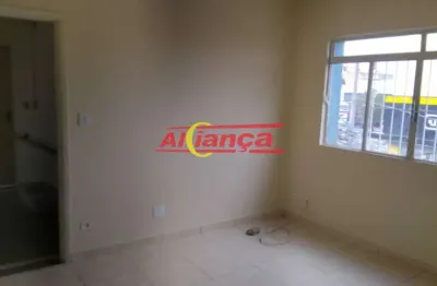 Apartamento para alugar, com 2 quartos, cocaia, por r$ 1.800,00