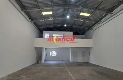 Galpão para alugar, com 4 banheiros, 1 sala, 4 vagas- 290m²- cidade jardim cumbica - guarulhos - sp