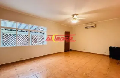 Casa para alugar, 5 quartos, sendo 1 suíte e 3 vagas, 320m², jardim munhoz- guarulhos porr$ 4.500,00
