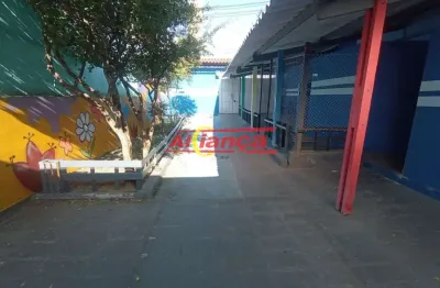 Casa comercial para alugar com 4 salas, cozinha, quintal, jardim flor da montanha por r$: 3.300,00