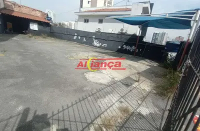 Terreno comercial pátio estacionamento, sala , banheiro - centro - guarulhos por r$: 4.000,00
