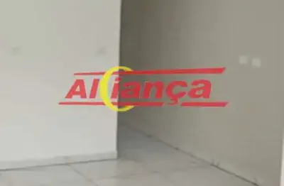Sobrado para alugar com 1 quarto, 1 baheiro, sala e cozinha- 48m²-cidade soberana - guarulhos - sp