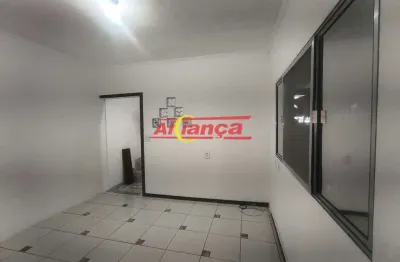 Sobrado individual com 2 quartos para alugar,  100m² - jd. cumbica- guarulhos /sp - por r$1.900,00