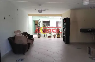 Casa em condomínio fechado com 2 quartos para alugar no Jardim Santa Clara, Guarulhos 