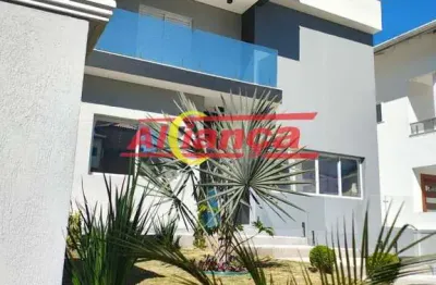 Casa em condomínio fechado com 4 quartos para alugar no Jardim Fazenda Rincão, Arujá 