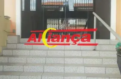 Casa com 2 quartos para alugar na Vila das Palmeiras, Guarulhos 