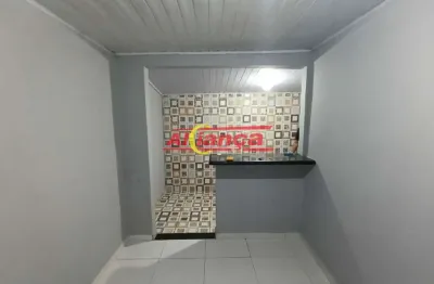 CASA 30m² - COM 1 QUARTO PARA LOCAÇÃO NO CENTRO DE GUARULHOS - R$ 1.000,00