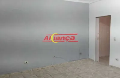 Casa com 1 dormitório e com 52m²- jardim palmira  guarulhos sp