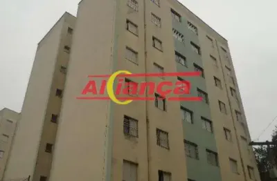 Apartamento 65m² com 2 quartos para locação na vila augusta por r$ 1.400,00