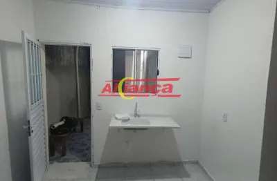 Kitnet 50m², com 1 quarto para locação parque santo antônio-guarulhos r$ 900,00