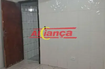 Casa com 25m², 01 quarto no jardim guilhermino - guarulhos/sp por r$ 1000,00