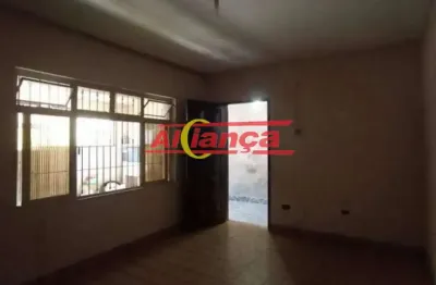 Casa térrea 180m², com 2 quartos para locação -jardim bom clima guarulhos-r$ 2.500,00