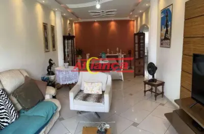 Casa em condomínio fechado com 4 quartos para alugar na Cidade Maia, Guarulhos 