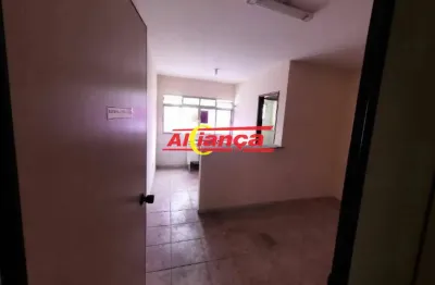 Sala comercial 30m²,  para locação jardim cumbica guarulhos sp r$ 1.000,00