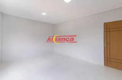 Casa com 1 quarto para alugar,  40m² - Vila Rio de Janeiro - Guarulhos R$ 1.600,00