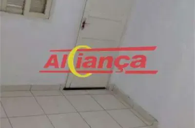 Casa com 2 quartos para alugar,  60m² - vila galvão - guarulhos/sp, r$ 1.000,00