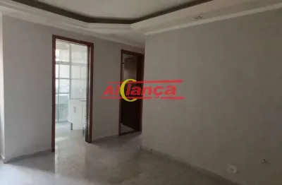 Apartamento 61m², com 2 quartos para locação na Vila Rio de Janeiro