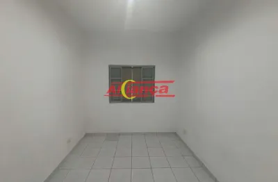 Apartamento 60m², com 2 quartos para locação na Centro de Guarulhos - R$ 2.000,00