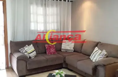 Casa mobiliada 170m², com 2 quartos para locação em Jardim Nova Taboão - Guarulhos R$ 3.500,00