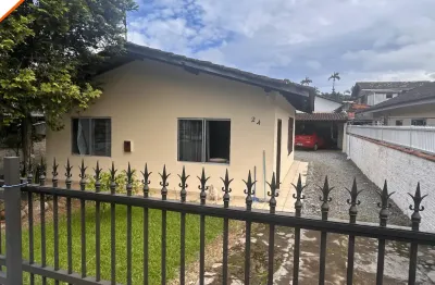Casa com 2 quartos à venda no Boehmerwald, Joinville 
