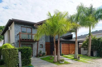 Casa em condomínio fechado com 4 quartos à venda na Rua Aqueduto, Estados, Balneário Camboriú