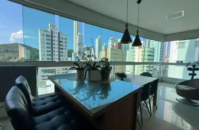 Apartamento à venda na 2ª quadra de balneário camboriú com 3 dormitórios
