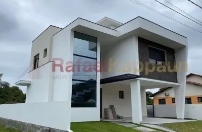 Sua casa nova com projeto moderno em condomínio fechado!