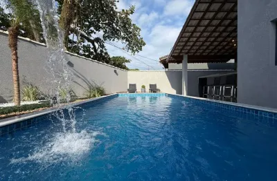 Casa   avenda  em  itanhaem  com 313 metros     com 3 dormitorios  e piscina com 3 vagas