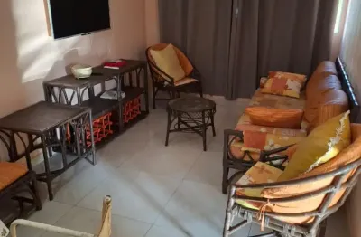 Apartamento  no guaruja  mobiliado  para locação   com 2 dormitorios    uma vaga de garagem