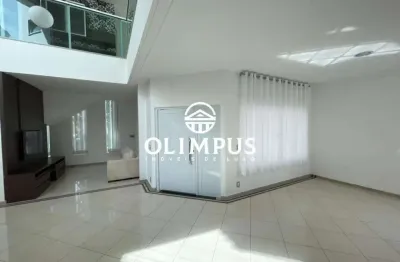 Belíssimo sobrado de alto padrão no condomínio royal park, disponível para venda - uberlândia/mg.