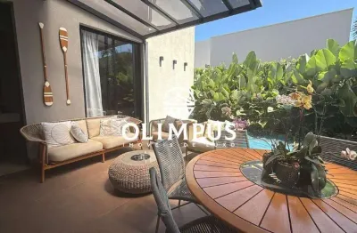 Conforto, sofisticação e praticidade em uma casa com piscina aquecida