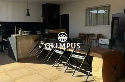 Casa à venda, 3 quartos, 1 suíte, 2 vagas, Dona Zulmira - Uberlândia/MG