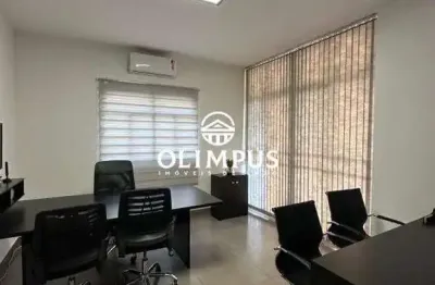 Casa com 3 quartos para alugar na Rua Antônio Crescêncio, Bom Jesus, Uberlândia
