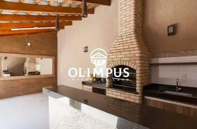 Casa com 3 quartos para alugar na Rua José Maria Malva, Nova Uberlândia, Uberlândia