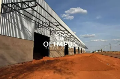 Galpão Comercial no Bairro Industrial Leste para Alugar em Uberlândia
