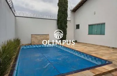 Casa com 4 quartos para alugar na Rua José Humberto Alcântara, Alto Umuarama, Uberlândia