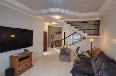 Imperdível casa à venda em indaiatuba-sp, jardim regina! 4 quartos, 1 suíte, 3 salas, 4 banheiros, 4 vagas e 247,45 m².