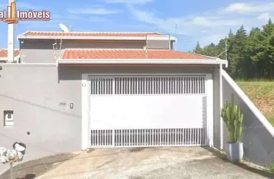 Casa jd regente, rua sem saída, 03 quartos, sendo 01 suíte, 01 banheiro, sala de estar e jantar, cozinha, lavanderia, área de luz, churrasqueira, garagem para 2 carros. terreno 150mts, área construída