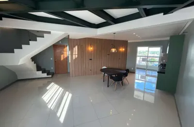 Lindo apartamento duplex com excelente localização edificio mathilde.