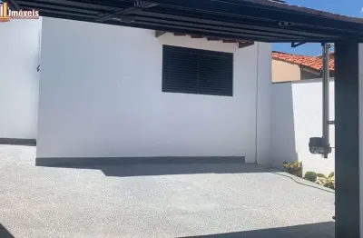 Casa com 3 dormitórios(sendo 1 suíte), wc. social, sala, cozinha, lavanderia, wc. externo e deposito, churrasqueira, 2 vagas de garagem